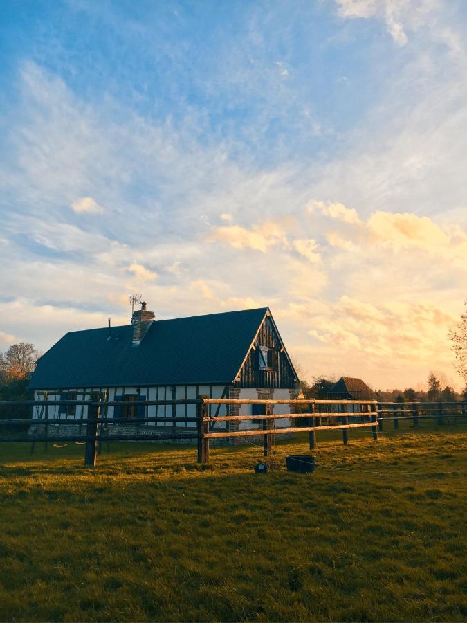 Gîte au haras des arts Saint-Aubin-de-Bonneval Extérieur photo